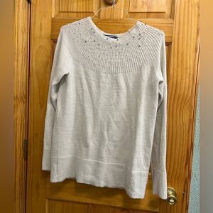 Gorgeous sparkly rhinestone & bead embellished Apt. 9 size L sweater